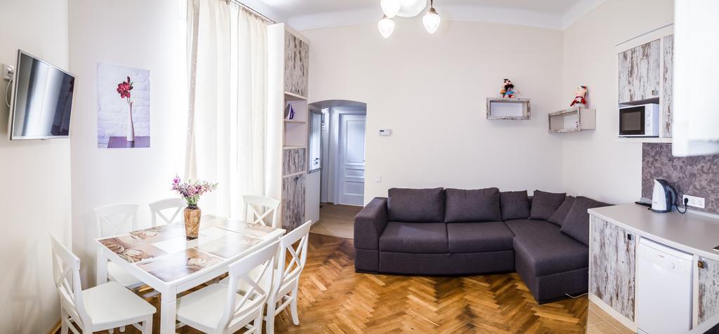 Apartments White House Lviv Bilik gambar