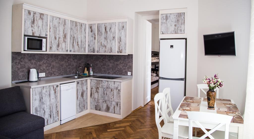 Apartments White House Lviv Bilik gambar